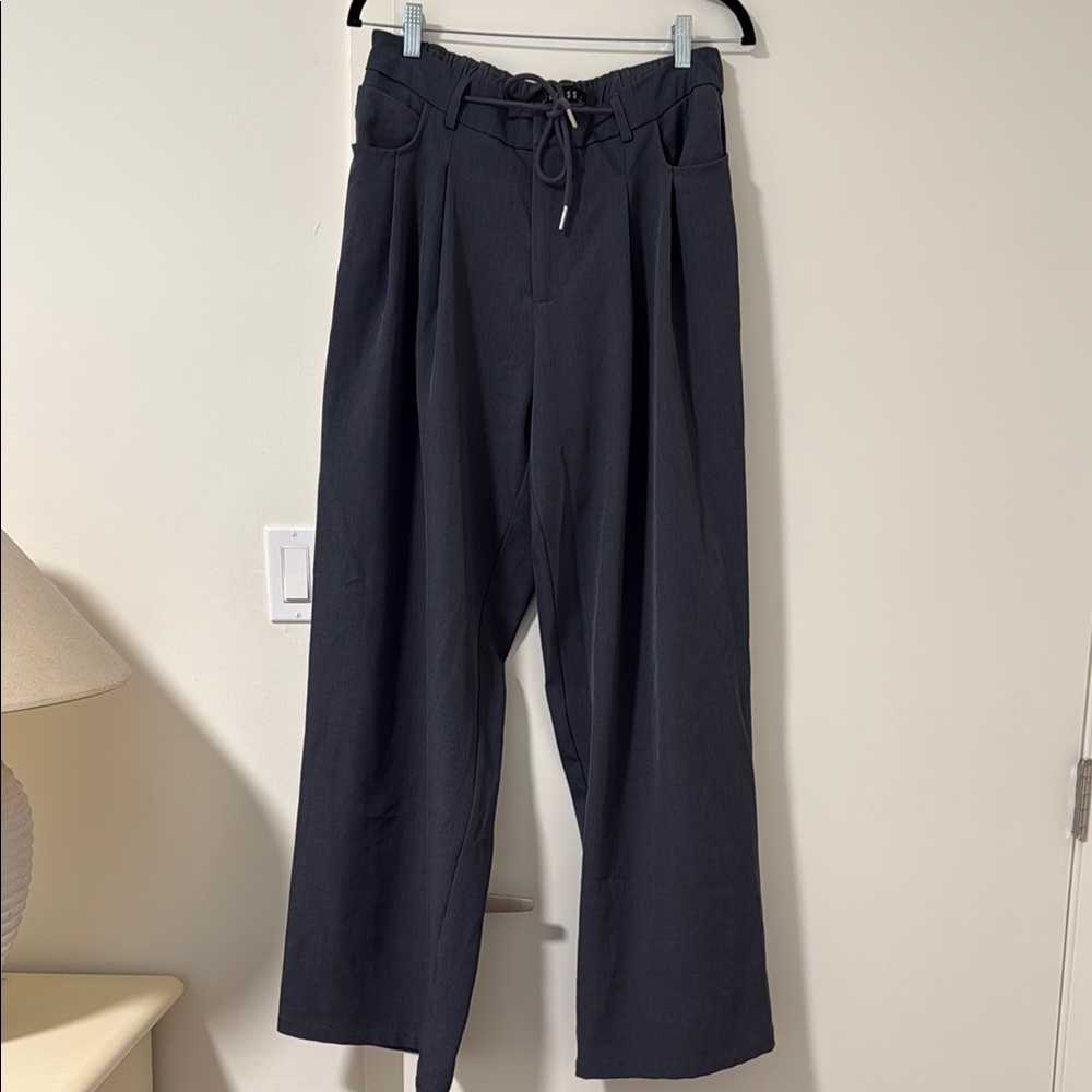 Lioness wide leg grey trousers